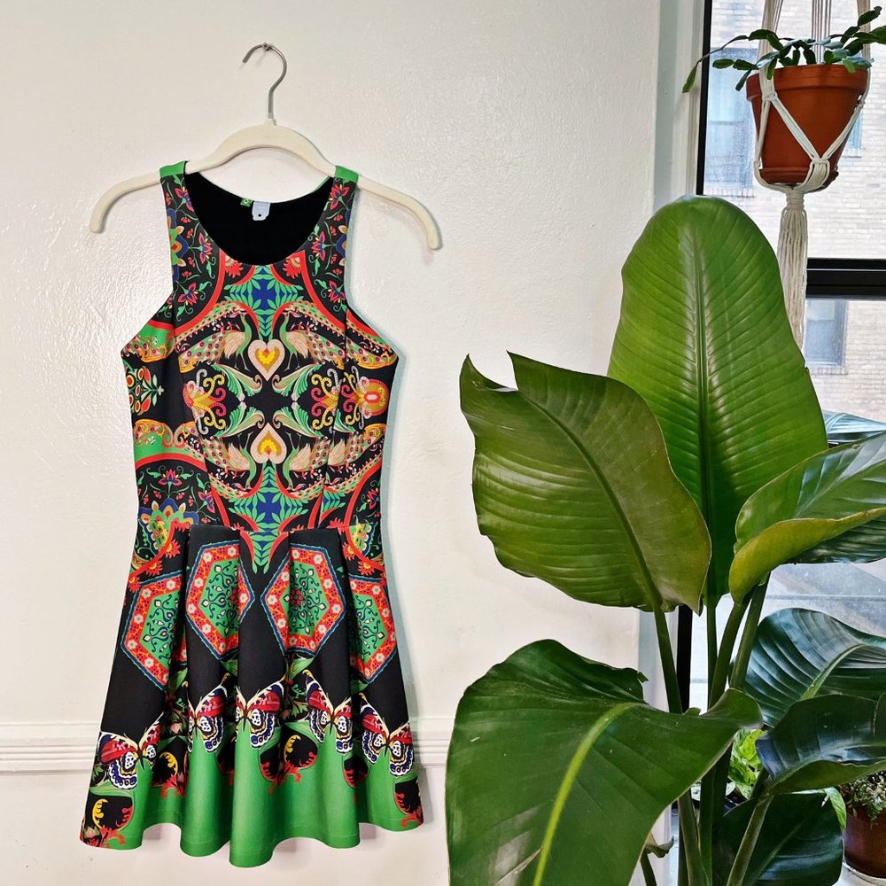 (FARM RIO) Green & Black Dress (Abstract + Butterfly Pattern)
